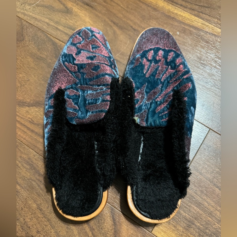Free People Fuzzy Mules Size 38